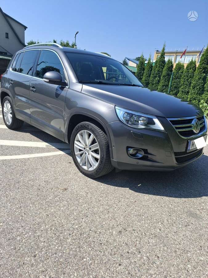 Volkswagen Tiguan - 3