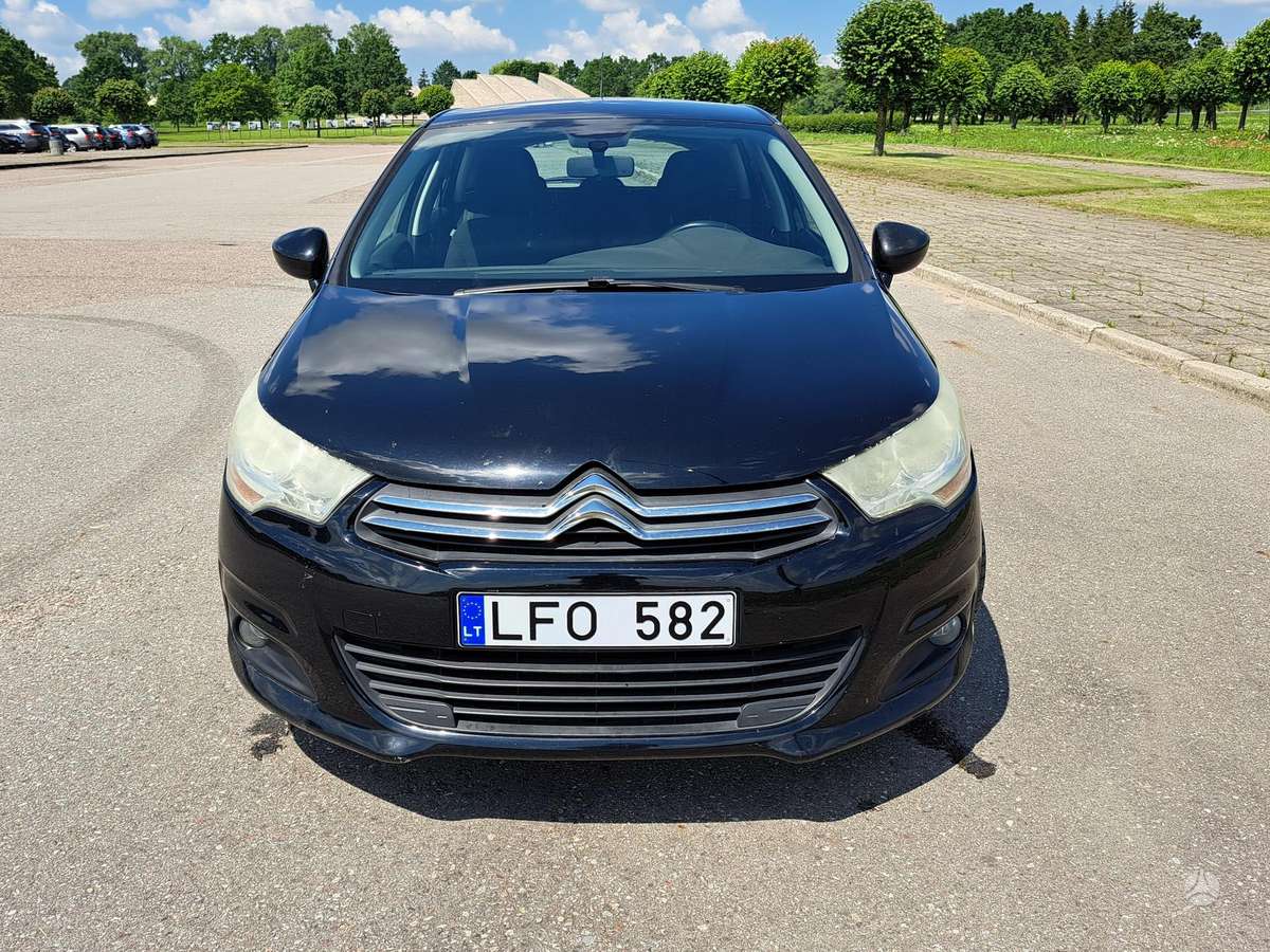 Citroen C4, 1.6 l., Хэтчбек