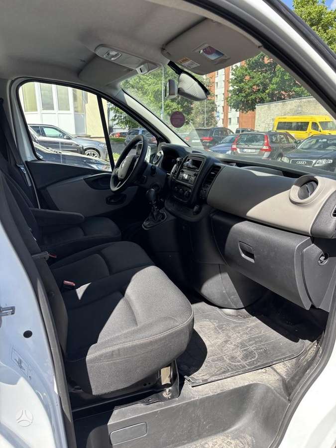Renault Trafic, 1.6 l., Минивэн