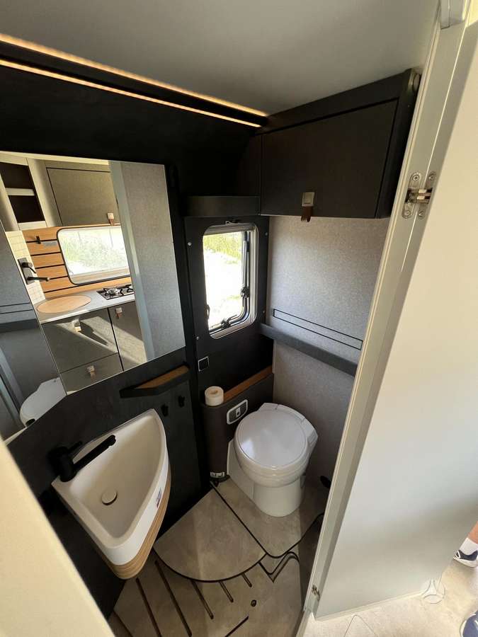 Hymer Venture S, campers