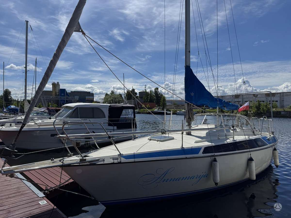 Maxi 95, keelboats