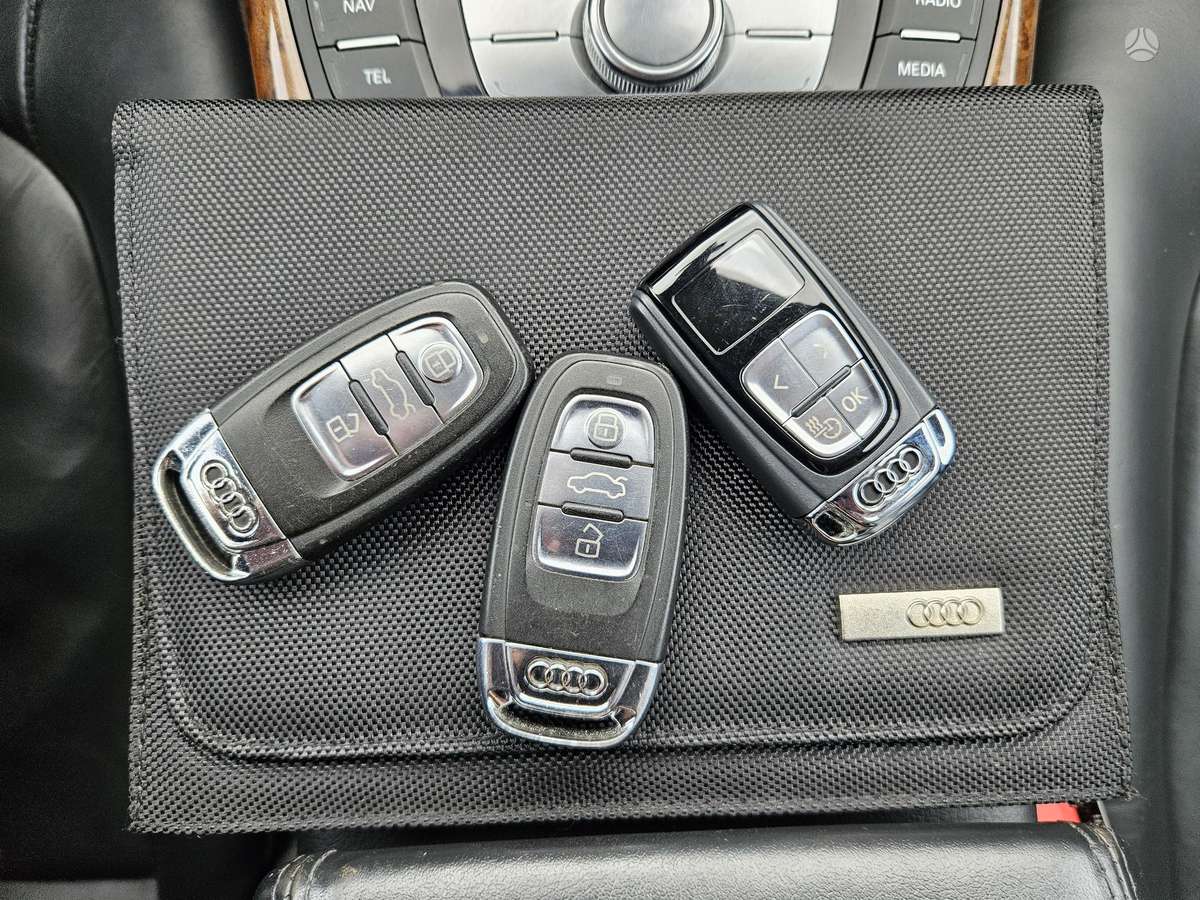 Audi A6 allroad, 3.0 l., Универсал