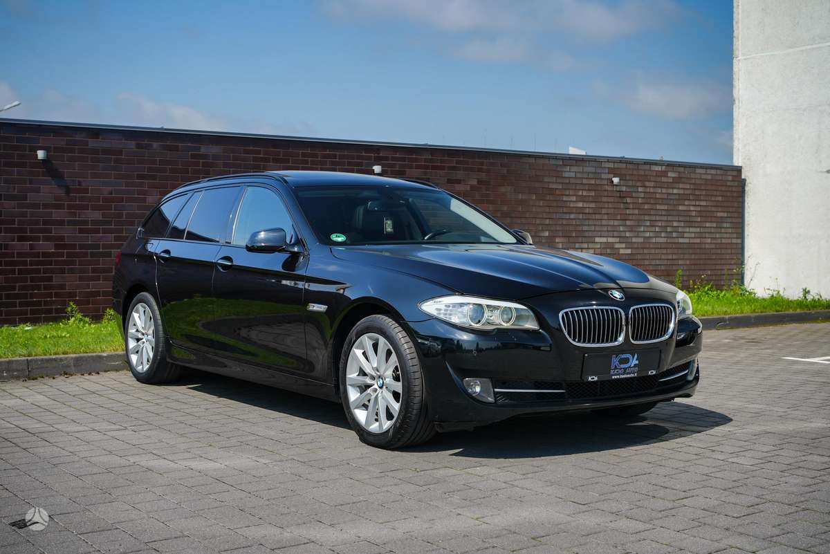 BMW 520, 2.0 l., universalas