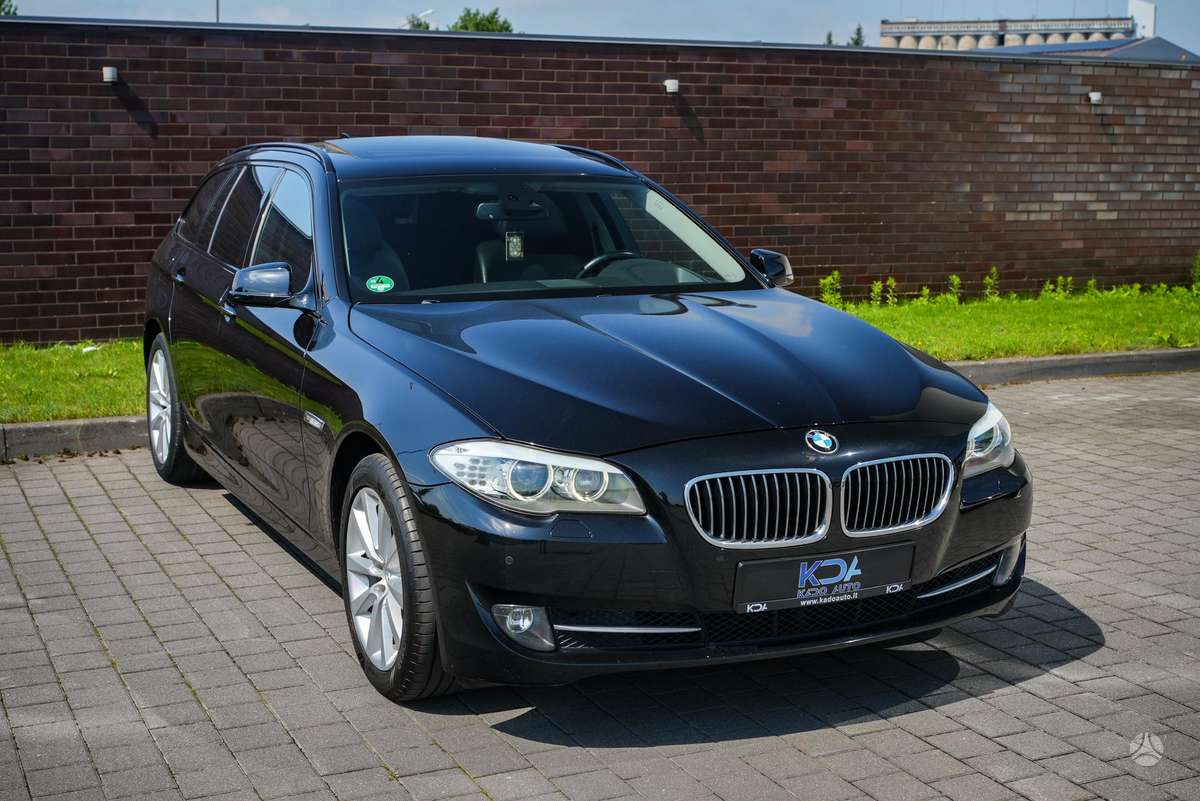 BMW 520, 2.0 l., universalas