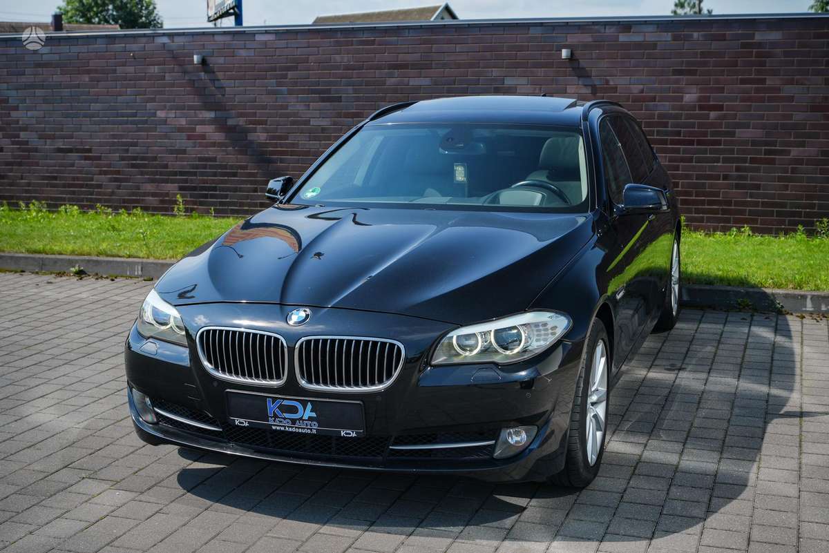 BMW 520, 2.0 l., universalas
