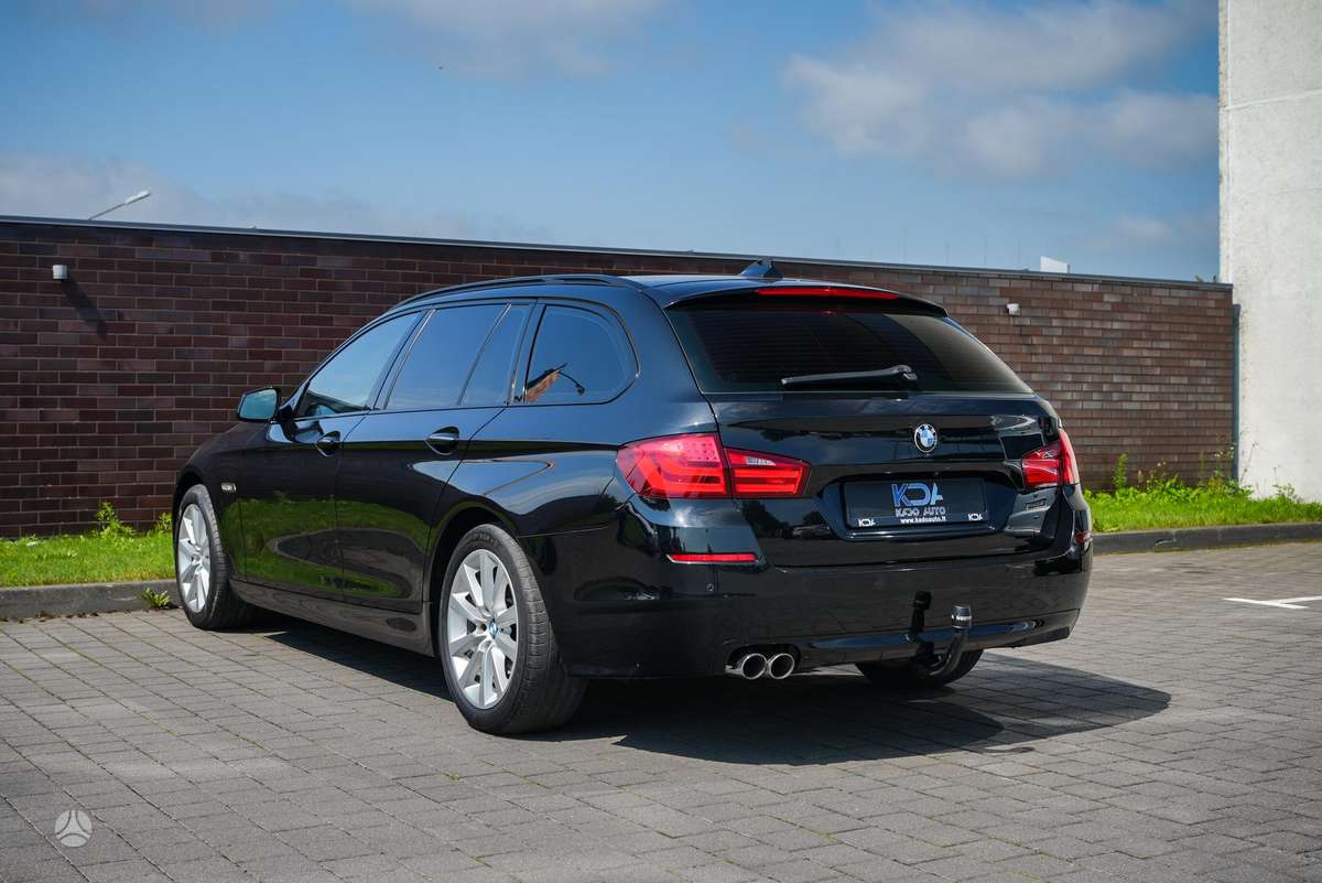BMW 520, 2.0 l., wagon