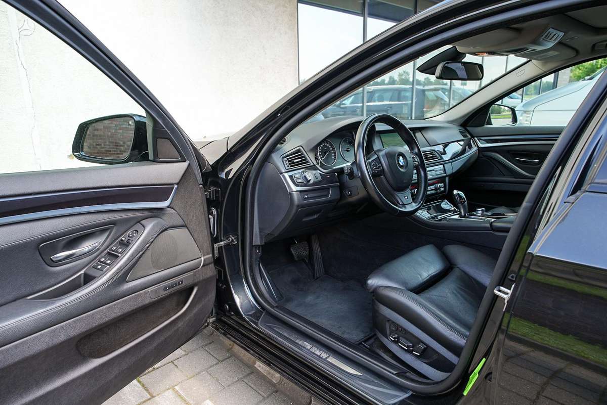 BMW 520, 2.0 l., universalas