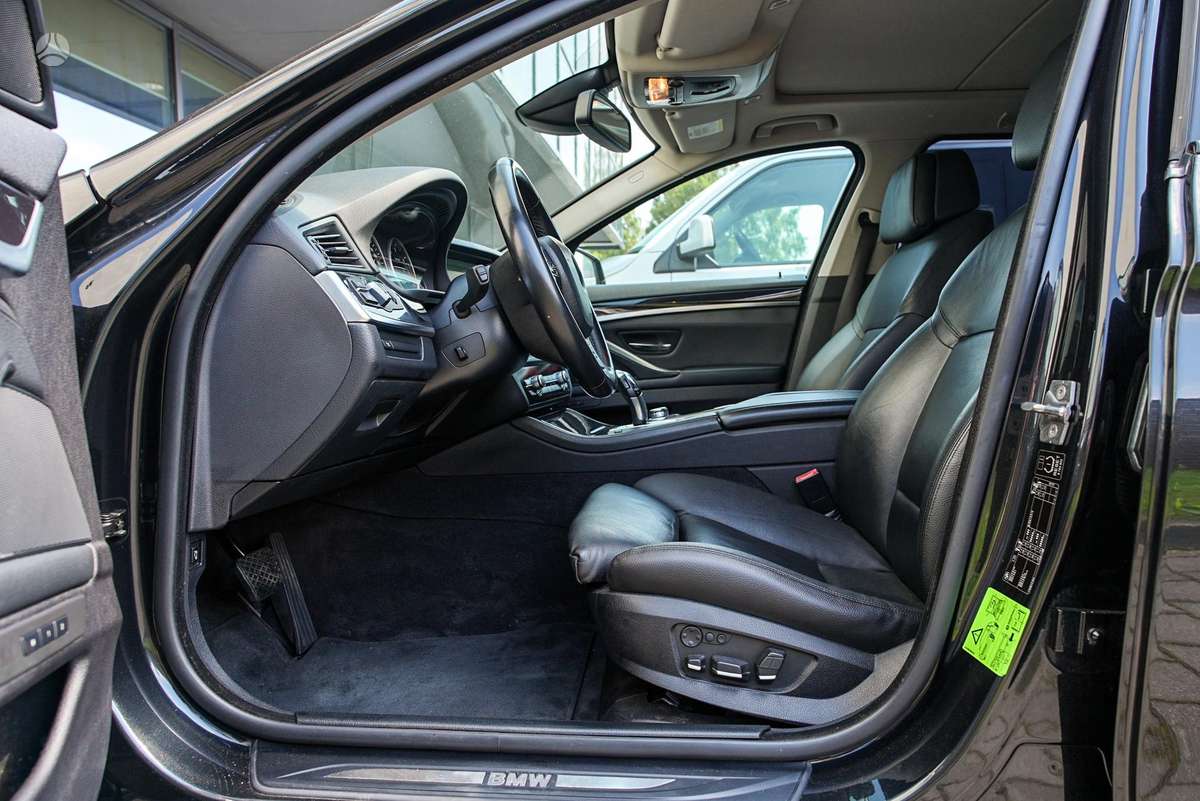 BMW 520, 2.0 l., universalas