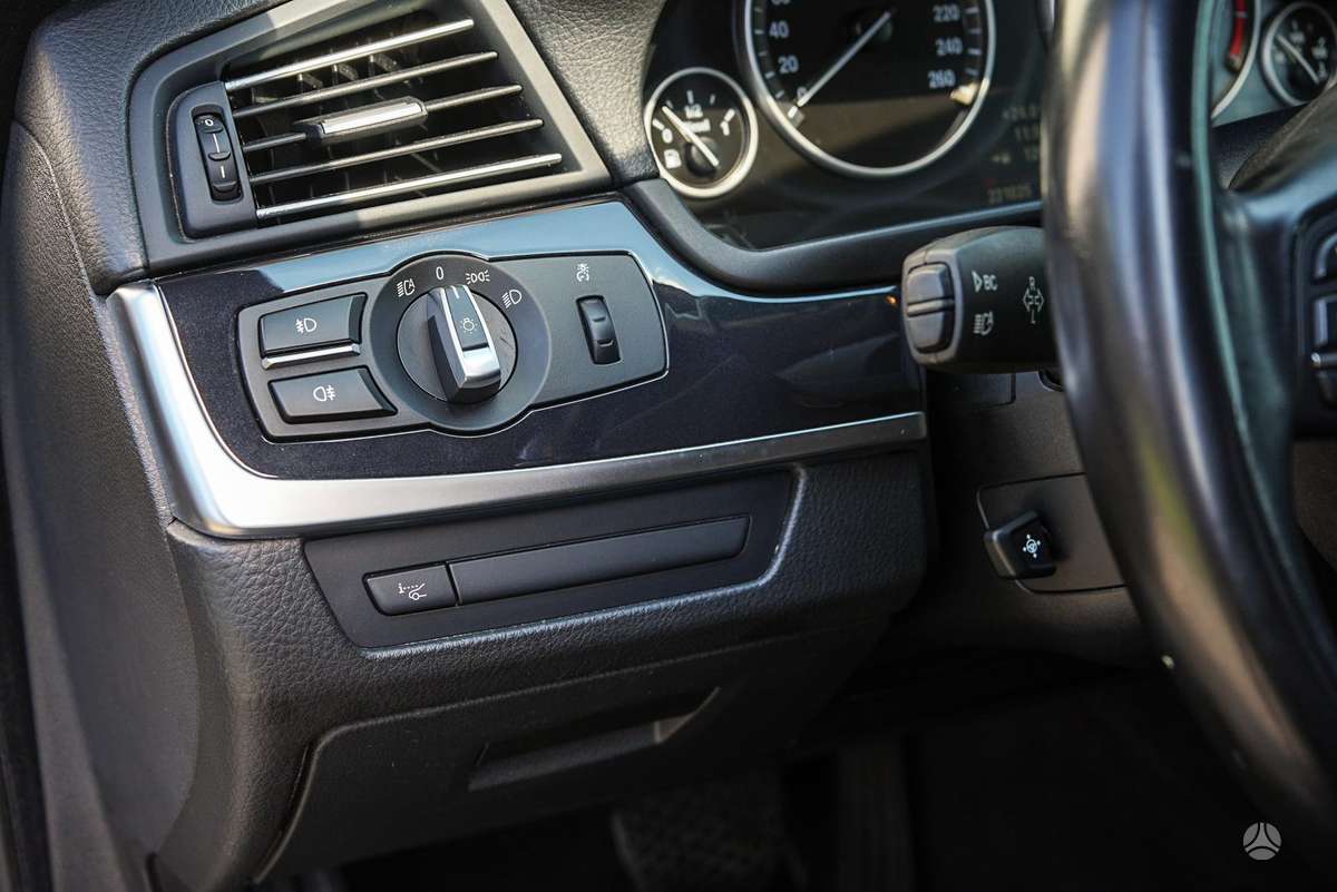 BMW 520, 2.0 l., universalas