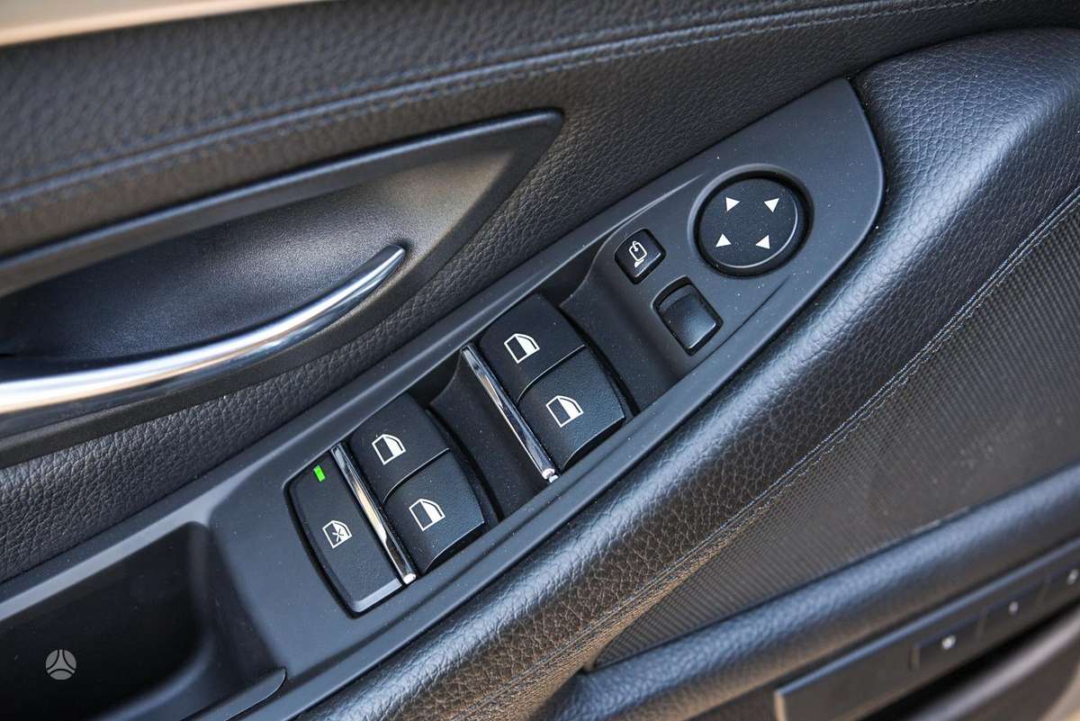BMW 520, 2.0 l., universalas