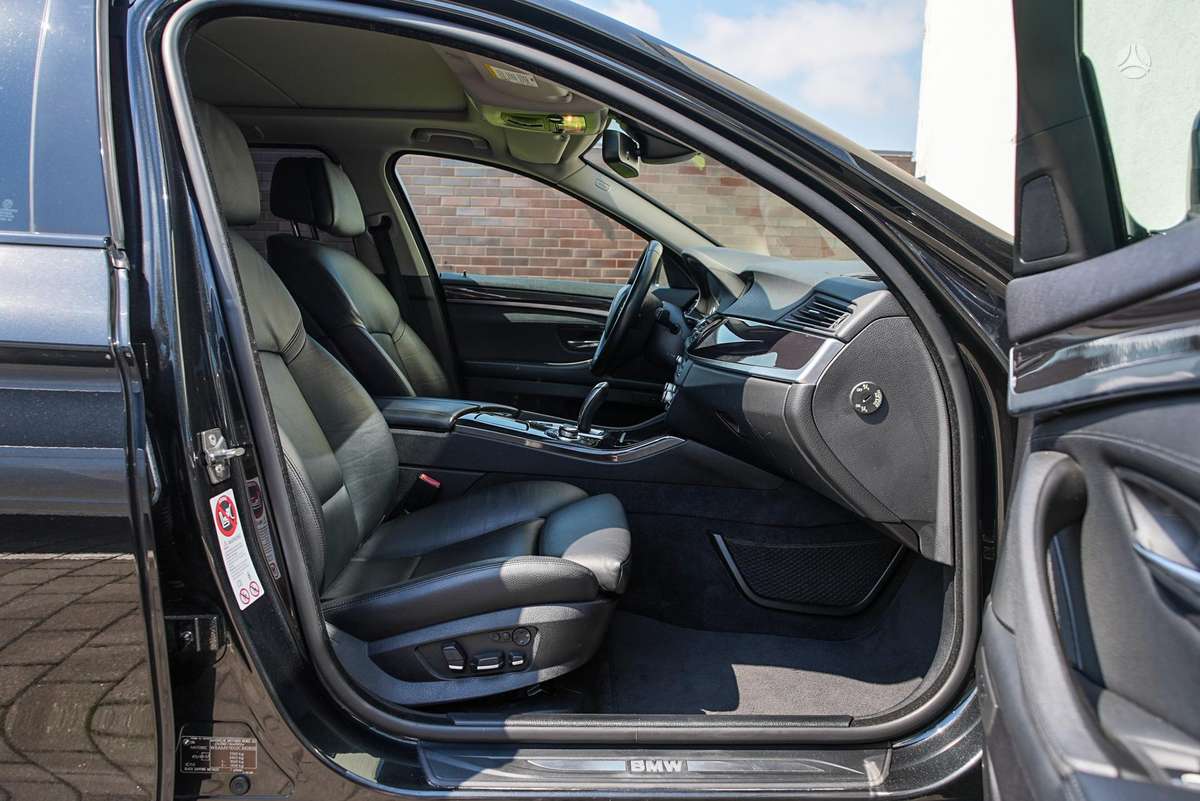BMW 520, 2.0 l., universalas