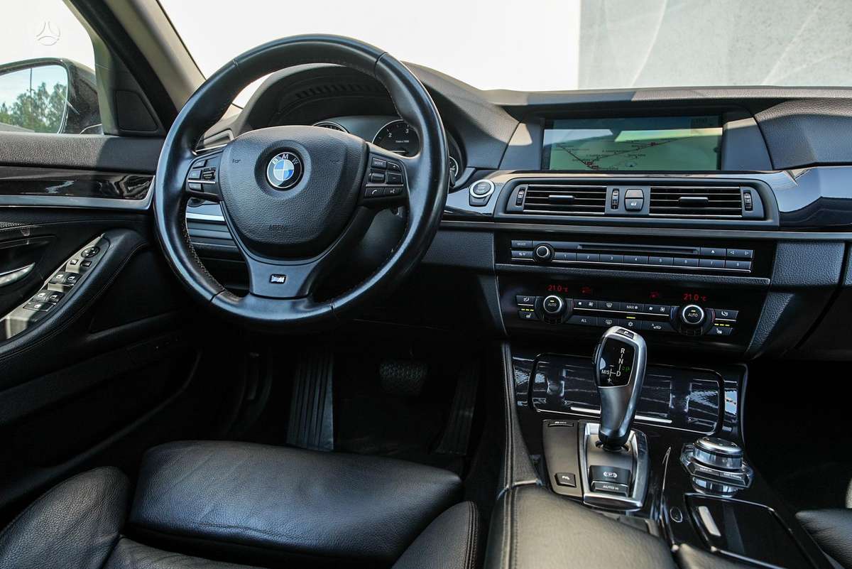 BMW 520, 2.0 l., universalas