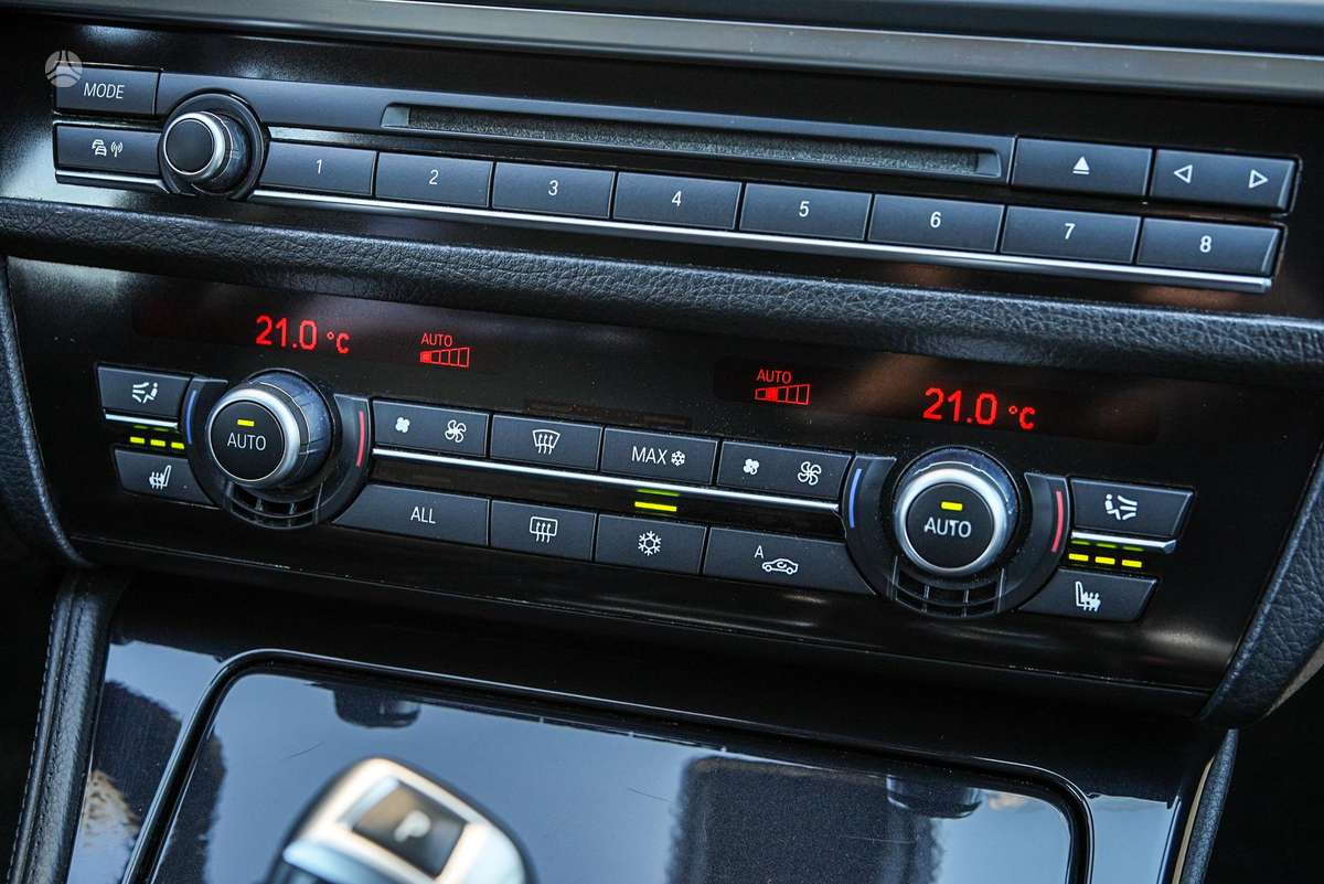 BMW 520, 2.0 l., universalas