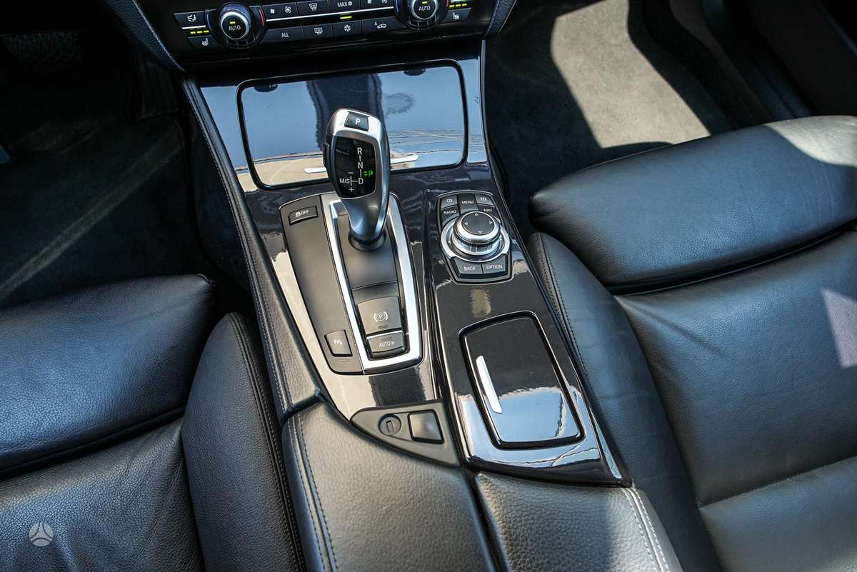 BMW 520, 2.0 l., universalas