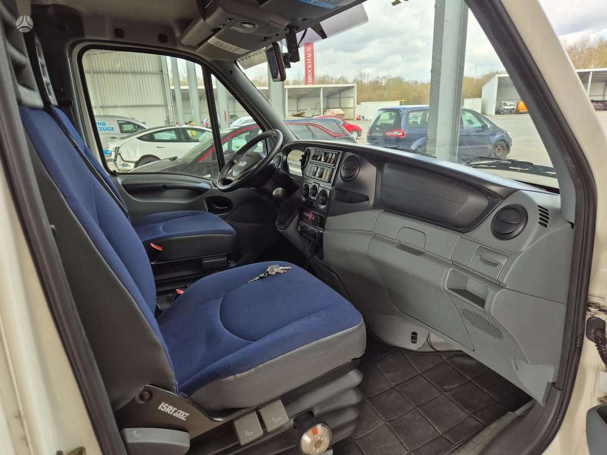 Iveco Daily, 3.0 l., cargo van