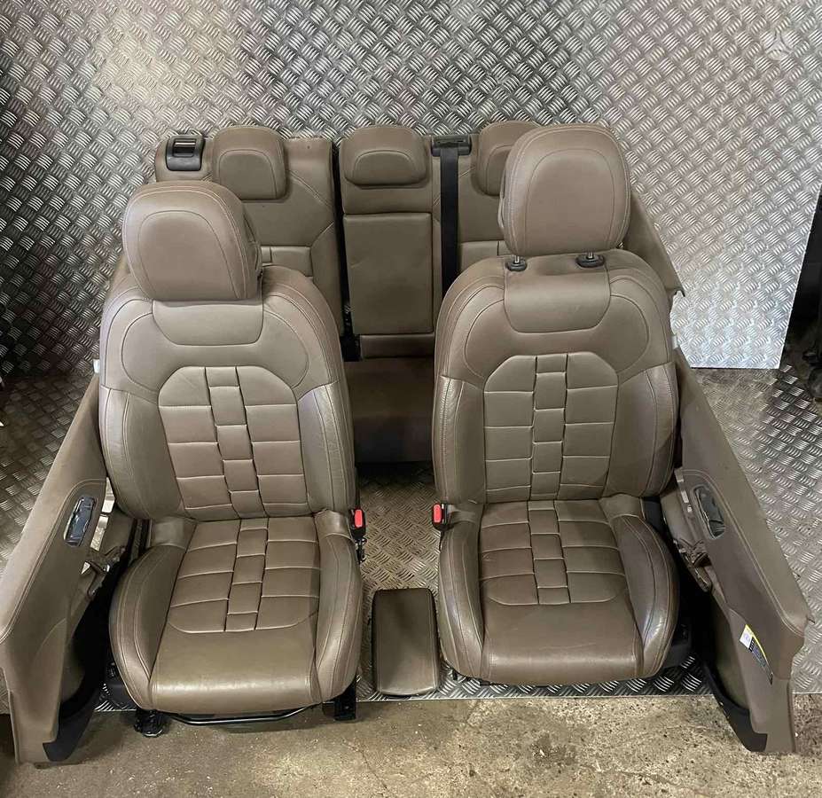 Citroen DS4 salono detalės