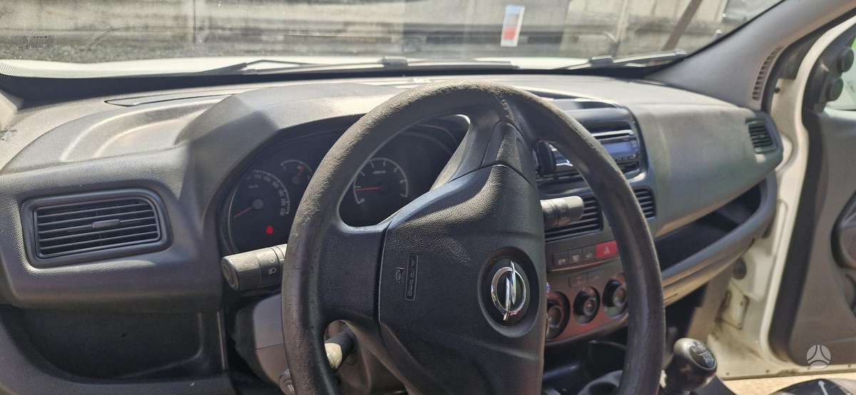 Opel Combo, 1.6 l., komercinis