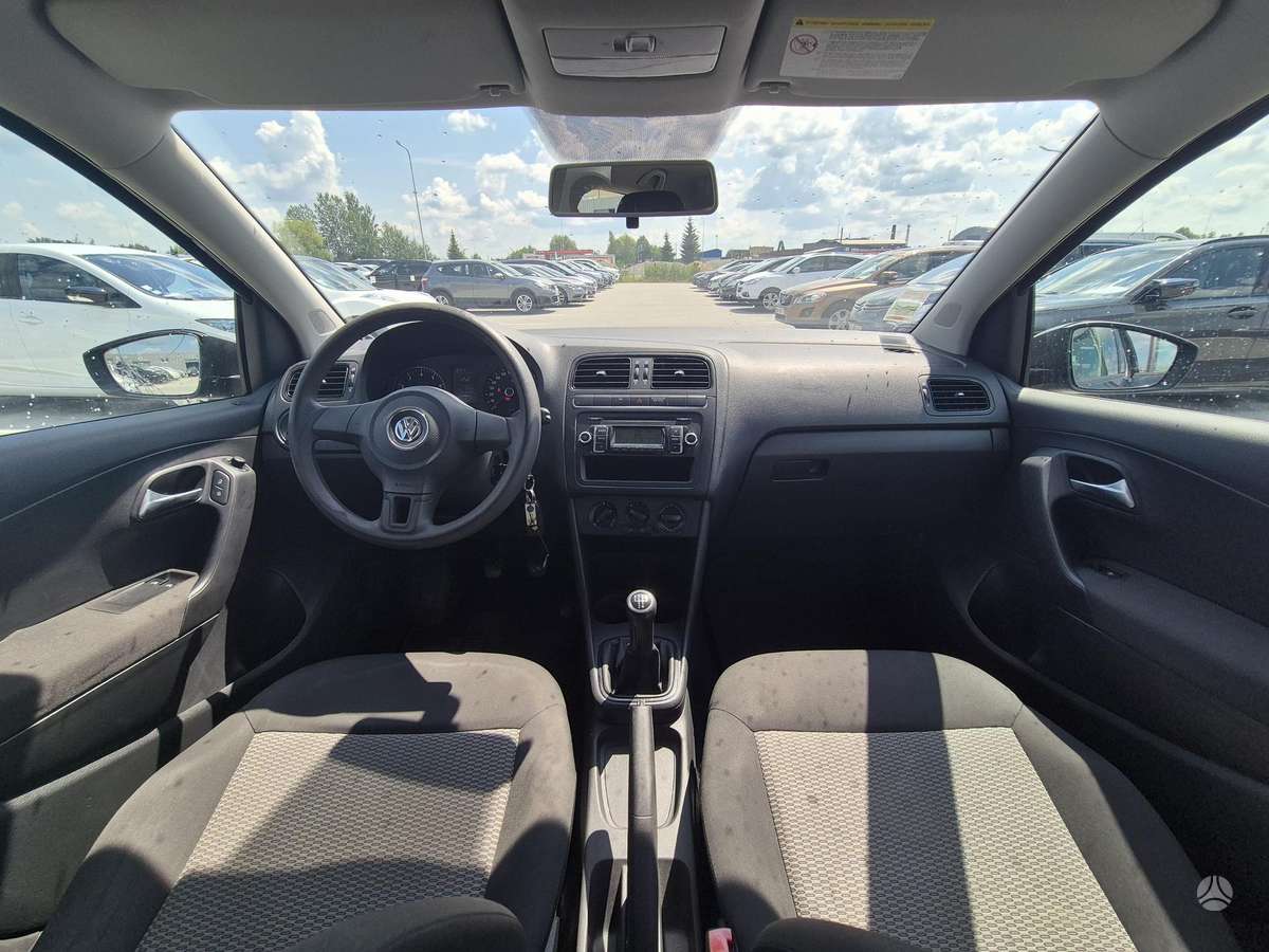 Volkswagen Polo - 9
