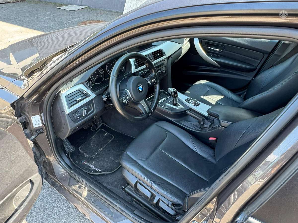 BMW 330, 3.0 l., Универсал