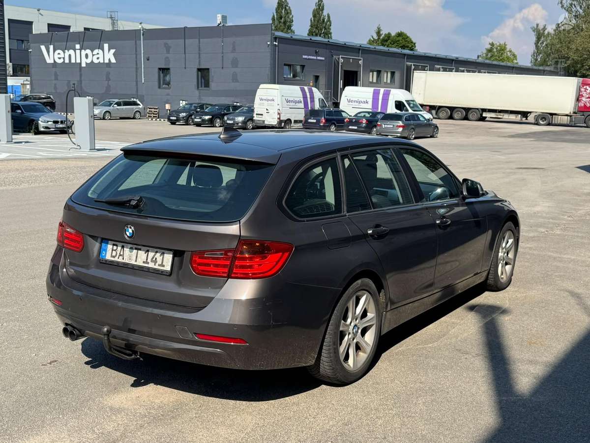 BMW 330, 3.0 l., Универсал