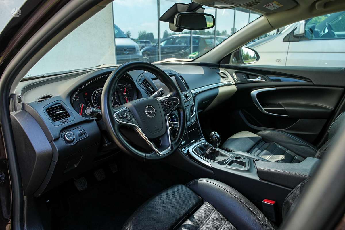 Opel Insignia, 2.0 l., wagon