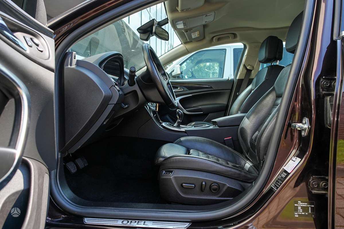 Opel Insignia, 2.0 l., wagon