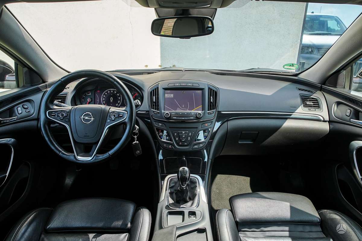 Opel Insignia, 2.0 l., wagon