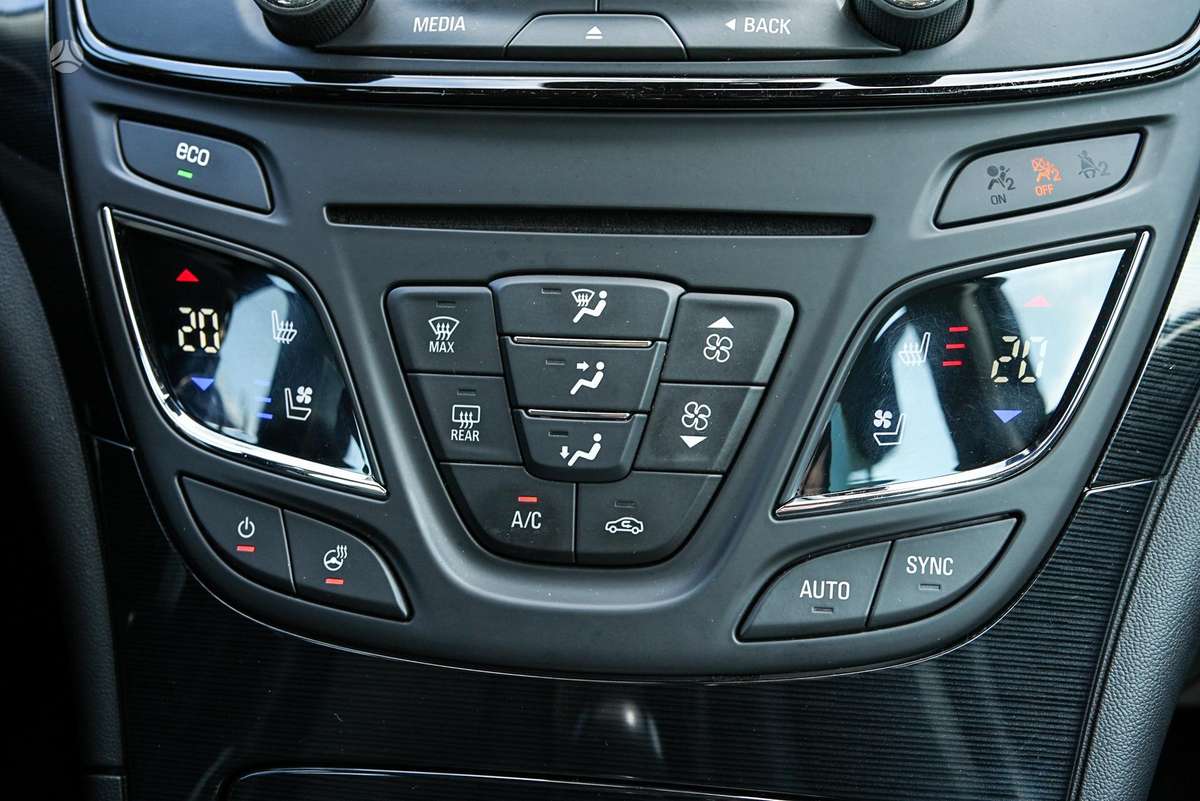 Opel Insignia, 2.0 l., wagon