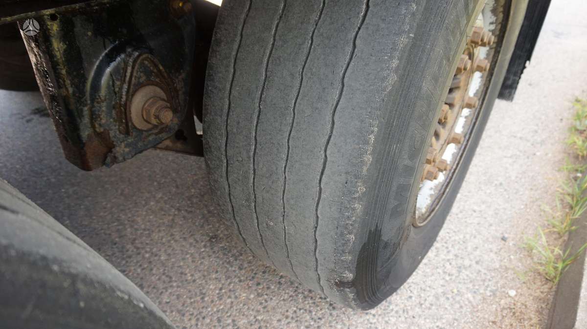 Krone, užuolaidinės / tentinės