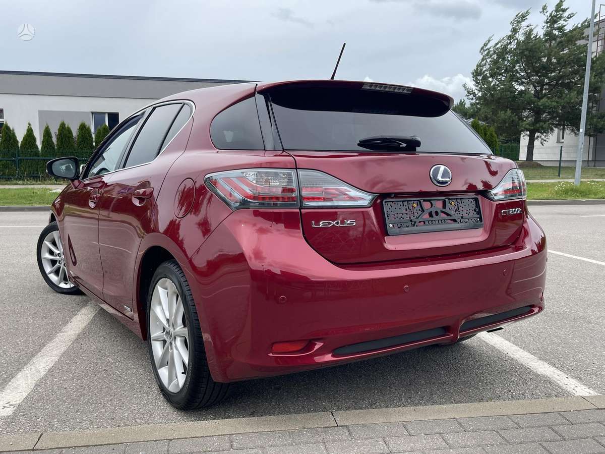 Lexus CT 200h, 1.8 l., hatchback