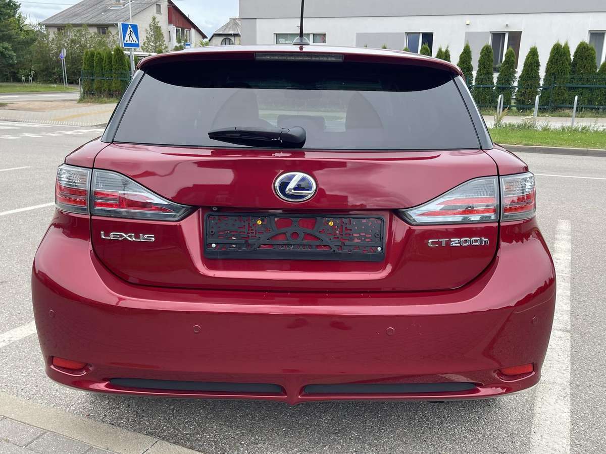 Lexus CT 200h, 1.8 l., hatchback