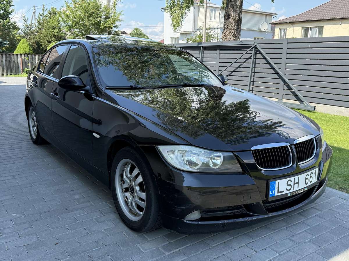BMW 320, 2.0 l., Седан