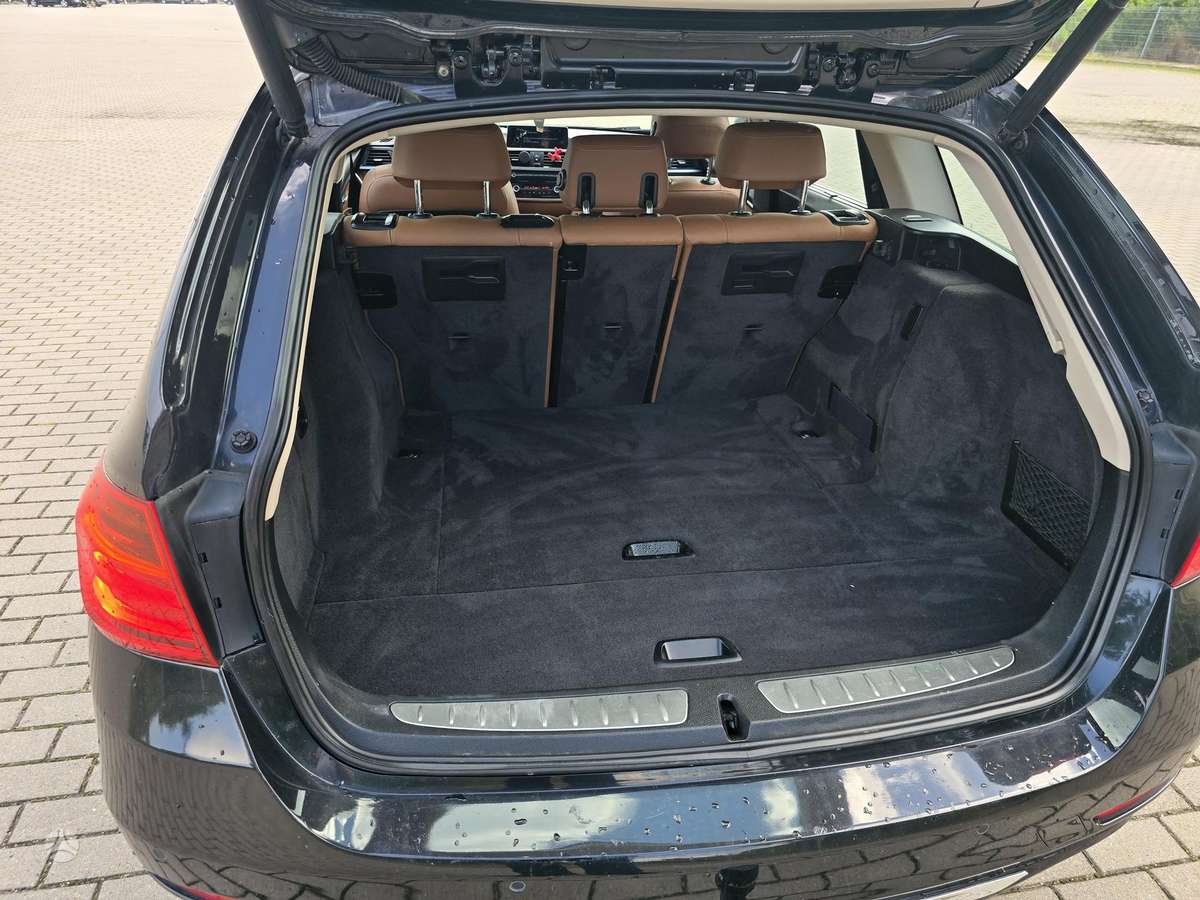 BMW 320, 2.0 l., wagon