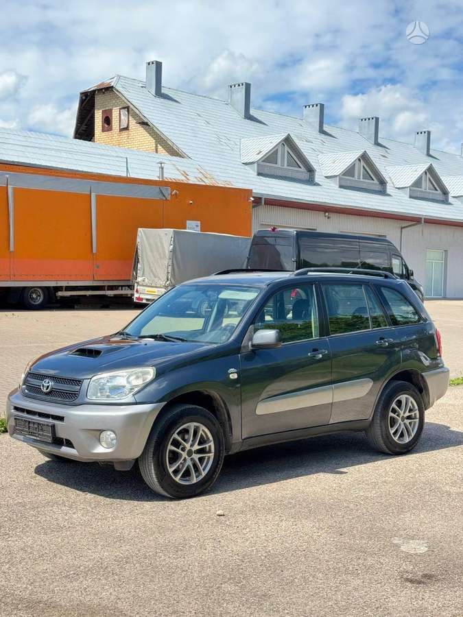 Toyota RAV4, off-road / crossover