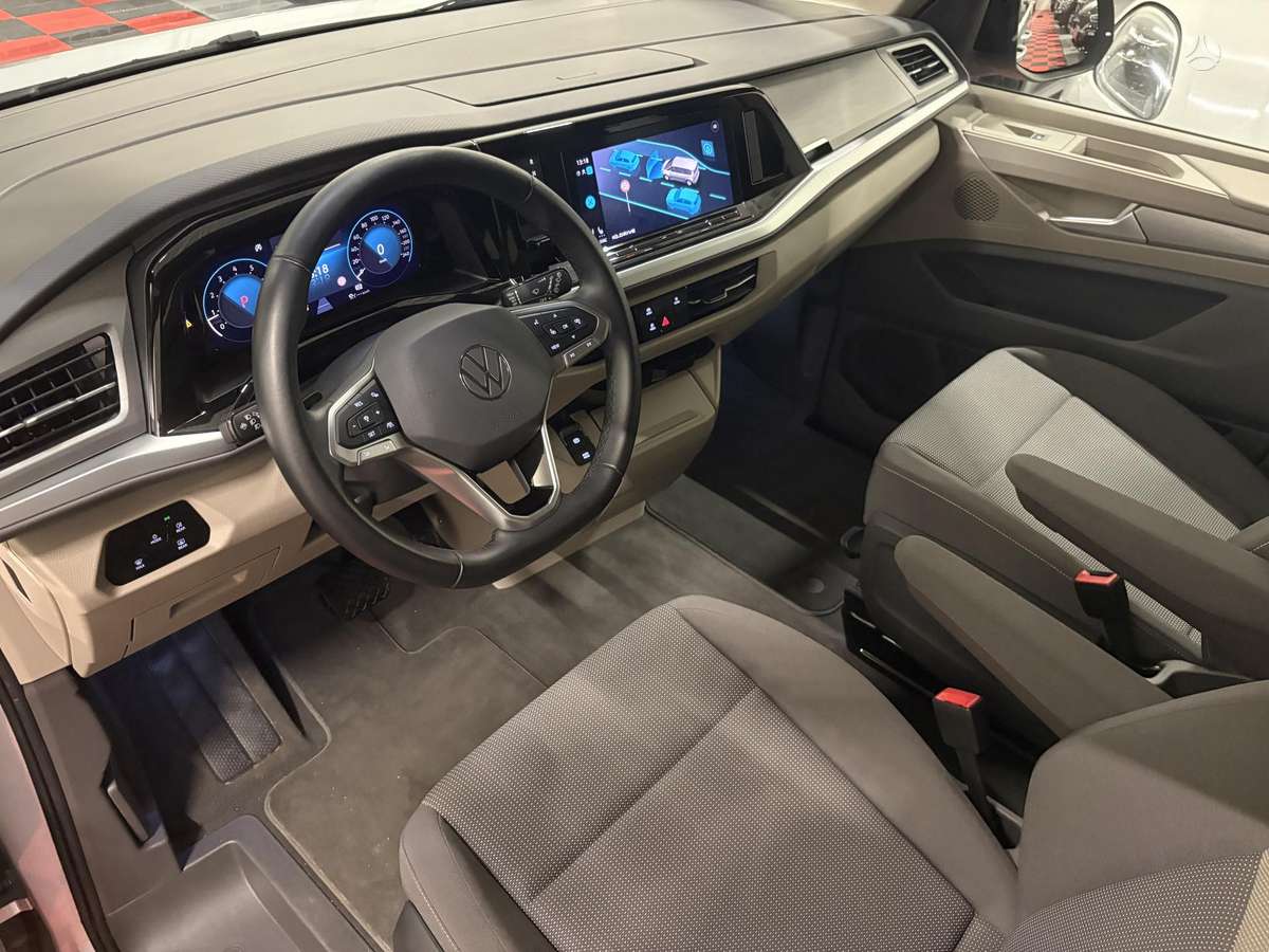 Volkswagen Multivan, 2.0 l., Минивэн