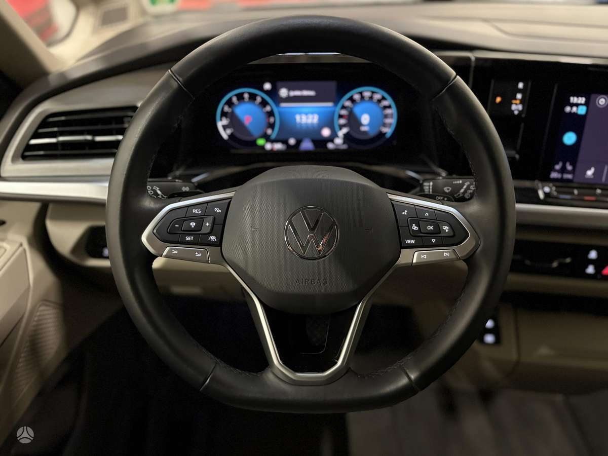 Volkswagen Multivan, 2.0 l., Минивэн