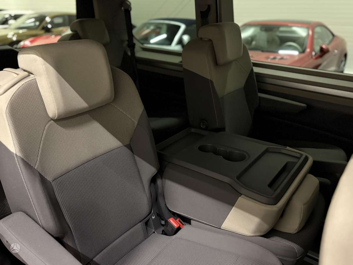 Volkswagen Multivan, 2.0 l., Минивэн