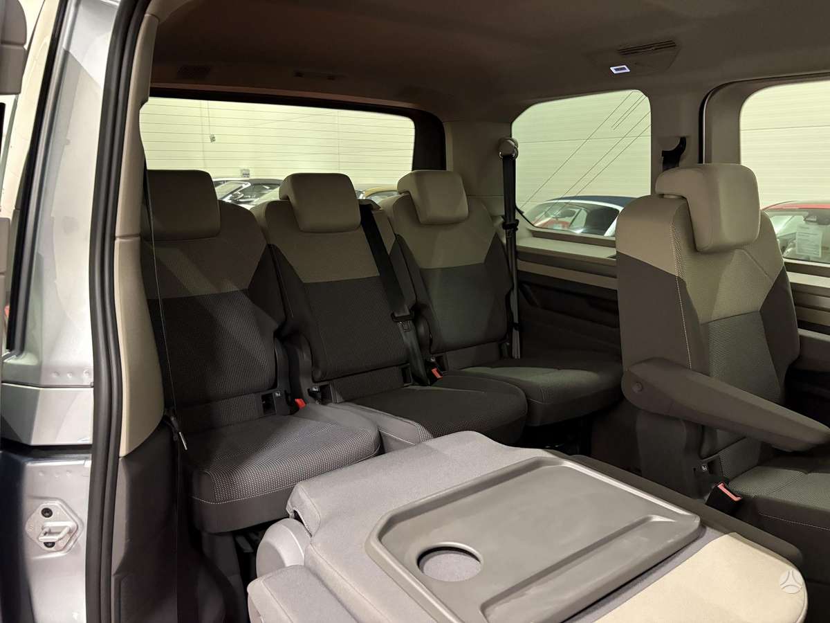 Volkswagen Multivan, 2.0 l., Минивэн