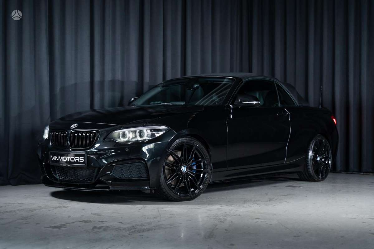BMW M240, 3.0 l., convertible
