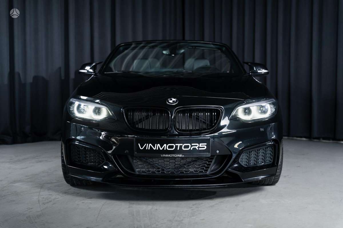 BMW M240, 3.0 l., convertible