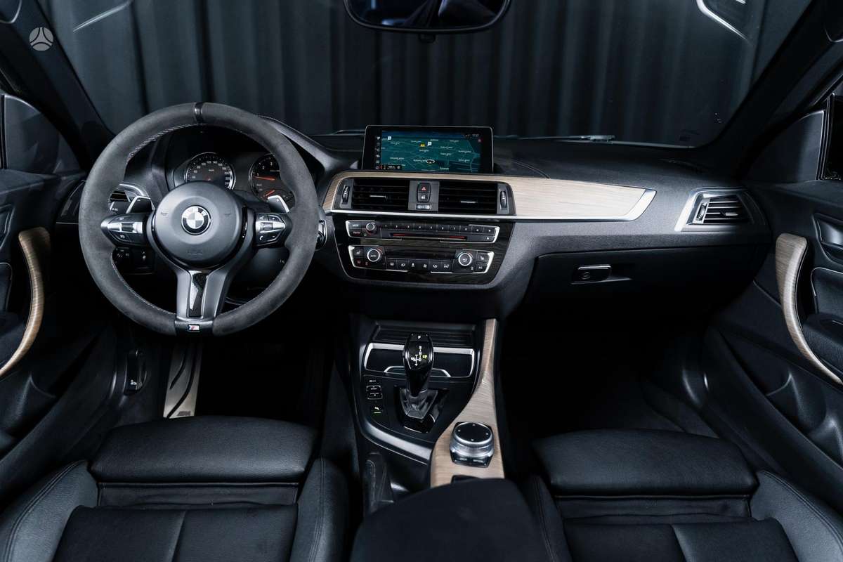 BMW M240, 3.0 l., convertible