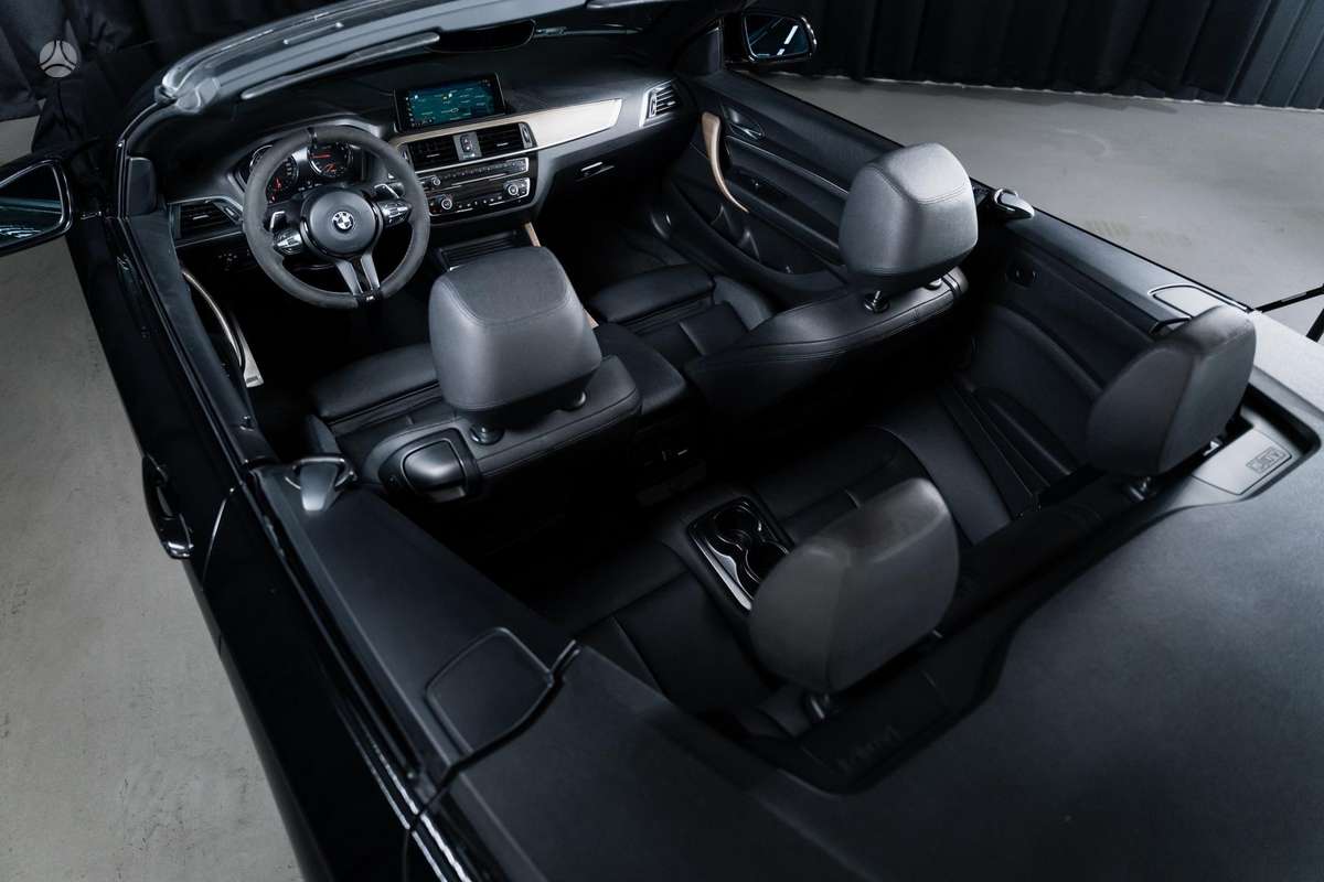 BMW M240, 3.0 l., convertible