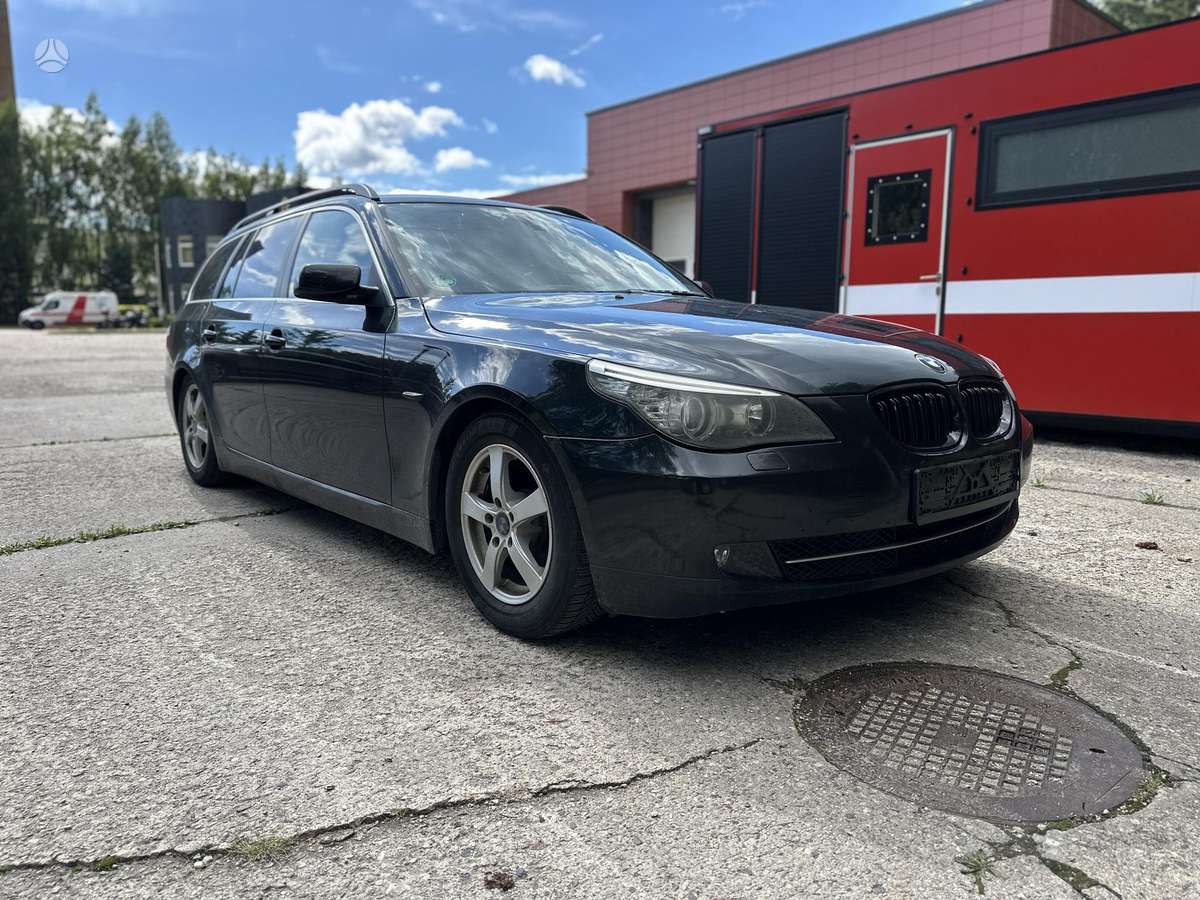 BMW 525, 3.0 l., Универсал