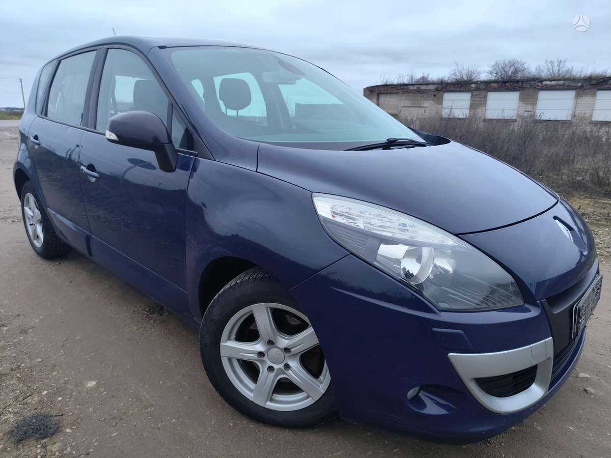 Renault Scenic, 1.5 l., hatchback