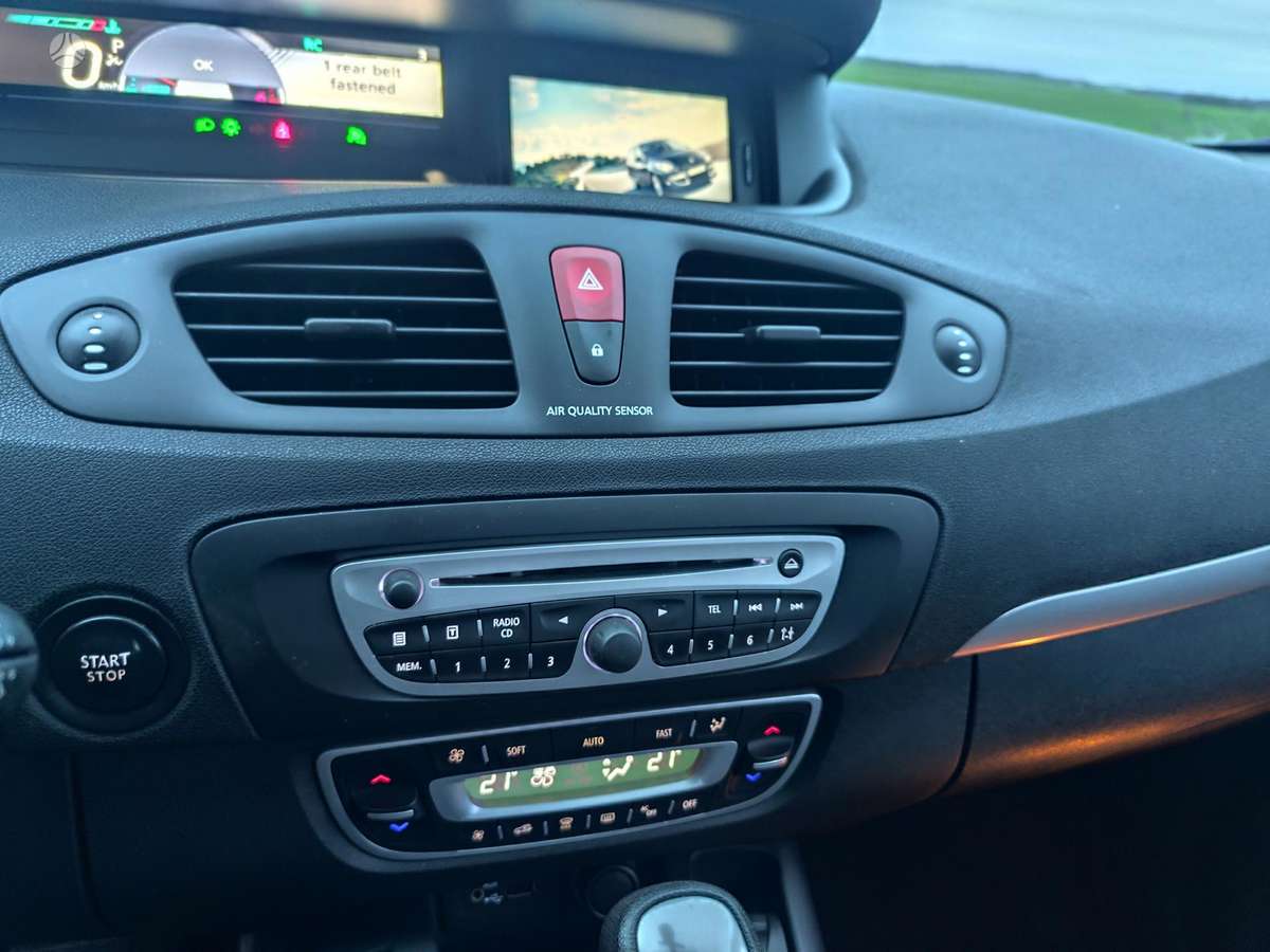 Renault Scenic, 1.5 l., hatchback