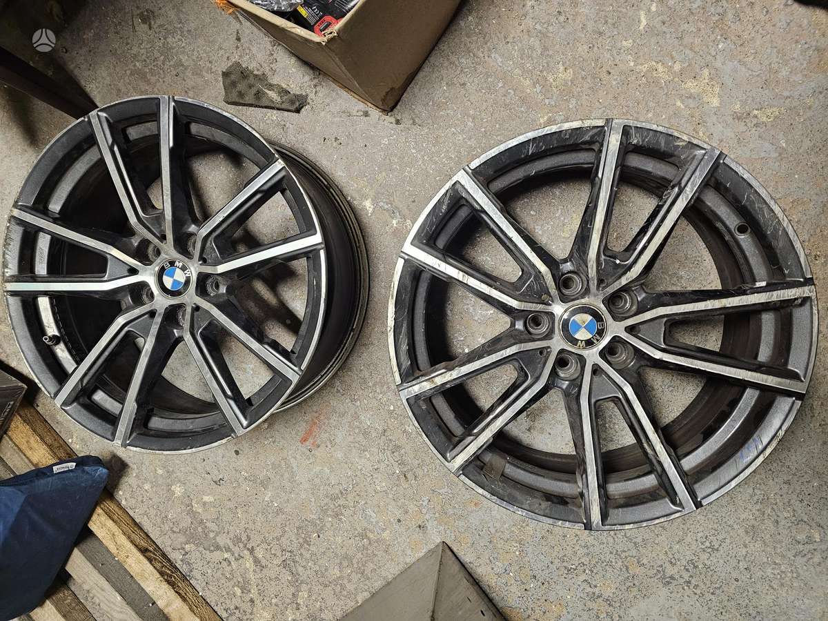 BMW M340d slenksčiai