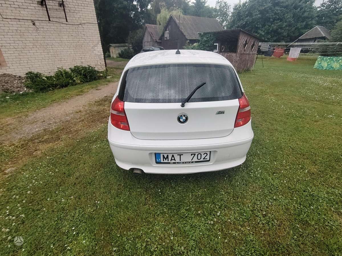BMW 116, 2.0 l., hatchback