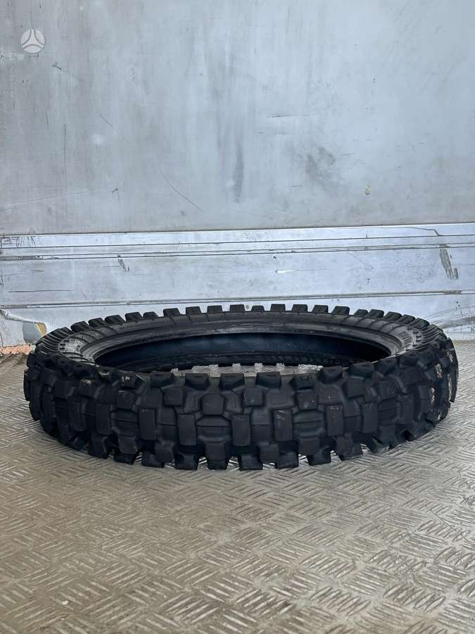 Bridgestone, vissezonas 100/100 R18