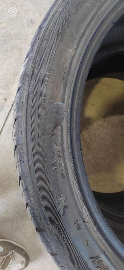 Toledo TL1000, summer 275/40 R20