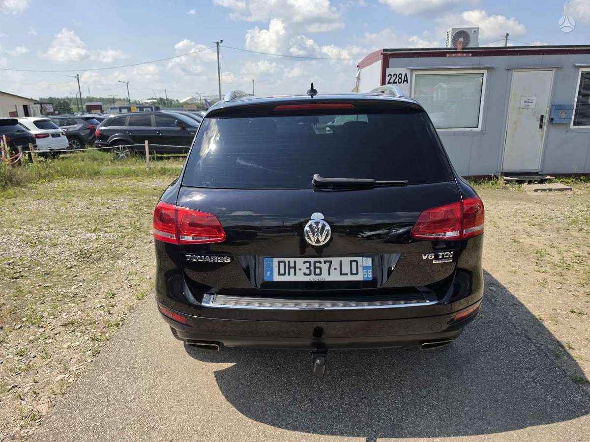 Volkswagen Touareg - 5